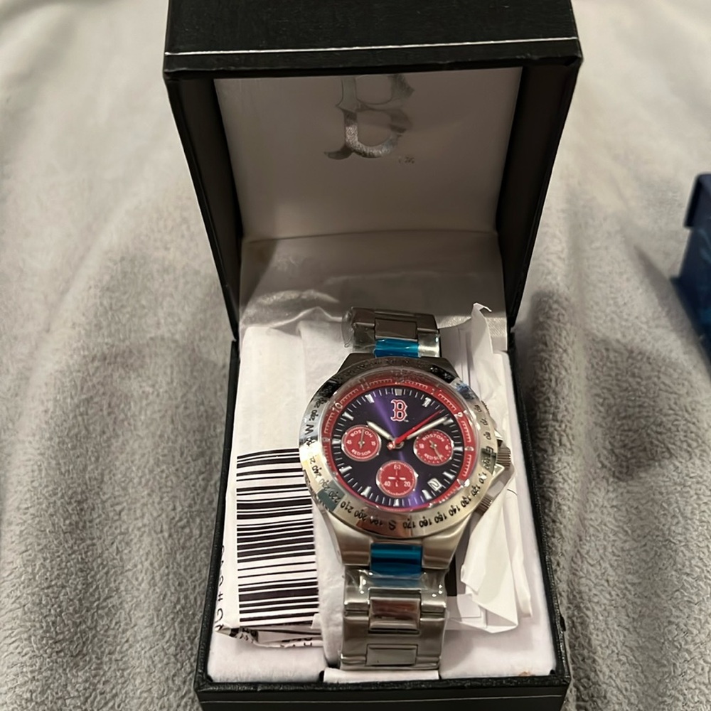 The Bradford Exchange Boston Red Sox mens chrono silver watch
